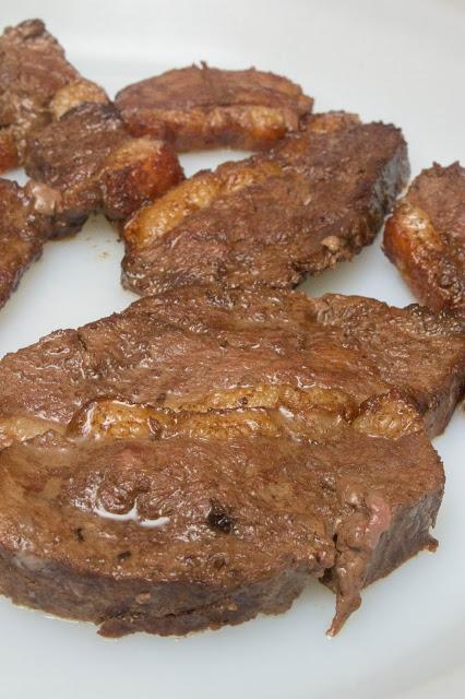 Pato con mermelada de arándanos Pato con mermelada de arándanos