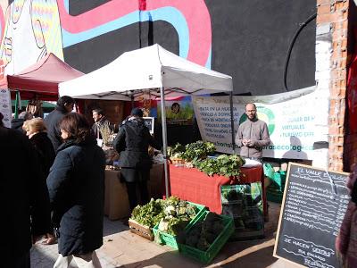 ALIMENTACIÓN Y VERDURA ECOLÓGICA EN EL RASTRO DE MADRID