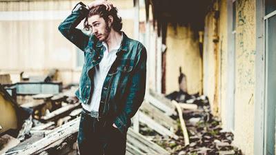 Hozier contra la violencia de género en su videoclip 'Cherry Wine'