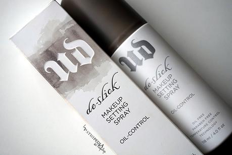Urban Decay De-Slick Setting Spray + SORTEO Urban Decay De-Slick Setting Spray + SORTEO