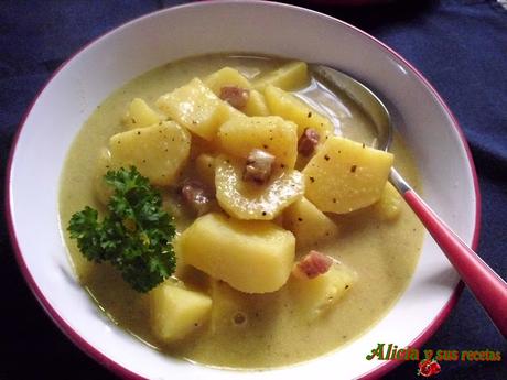 SOPA DE PATATAS TRADICIONAL