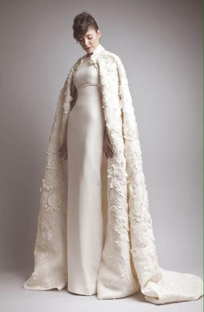 Vestido de novia con abrigo de Grace Bridal