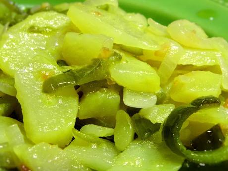 PATATAS A LO POBRE, ASALTABLOGS FEBRERO. PATATAS A LO POBRE, ASALTABLOGS FEBRERO.