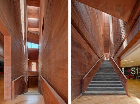 Biblioteca de la PUCP en Lima, Perú Biblioteca de la PUCP en Lima, Perú