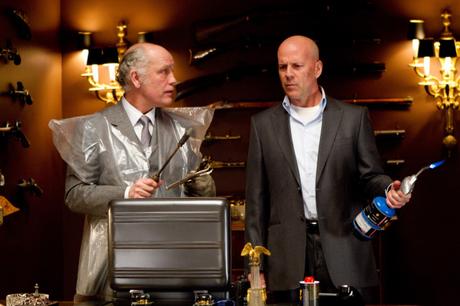 Movie Review – RED malkovich-willis-red-cincodays
