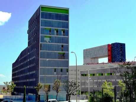 170 Viviendas VPO en Sanchinarro 170 Viviendas VPO en Sanchinarro la espiral