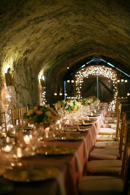 Mesa imperial en una bodega - Foto: Wedding Party