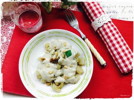 Cardo en salsa de hongos con nueces Cardo con salsa de hongos y nueces 4