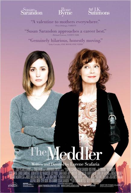 PÓSTER Y TRAILER EN V.O. DE THE MEDDLER, COMEDIA DRAMATICA CON SUSAN SARANDON Y ROSE BYRNE