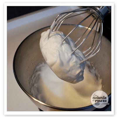 CÓMO HACER MERENGUE ITALIANO / ITALIAN MERINGUE CÓMO HACER MERENGUE ITALIANO / ITALIAN MERINGUE