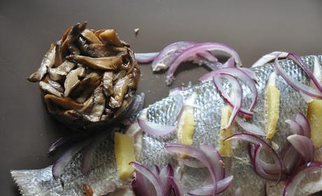 Lubina al Jengibre en Papillote de Ching-He Huang Lubina al Jengibre en Papillote de Ching-He Huang