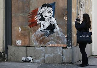 BANKSY, UNA INVITACIÓN A VOLAR