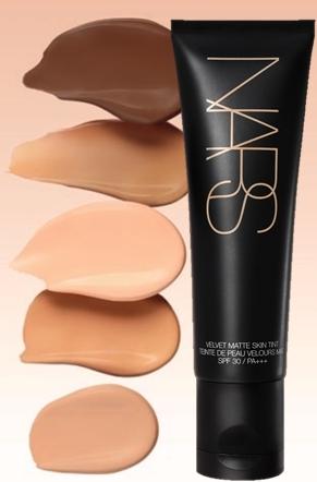 NARS Velvet Matte Skin Tint, Perfección y Protección en un Sólo Gesto NARS Velvet Matte Skin Tint, Perfección y Protección en un Sólo Gesto