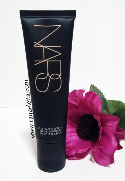 NARS Velvet Matte Skin Tint, Perfección y Protección en un Sólo Gesto NARS Velvet Matte Skin Tint, Perfección y Protección en un Sólo Gesto