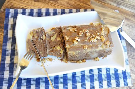 PUDIN DE PAN DE CENTENO CON MANZANA Y NUECES PUDIN DE PAN DE CENTENO CON MANZANA Y NUECES