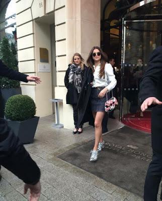 Selena Gómez en el desfile de Louis Vuitton hoy en París