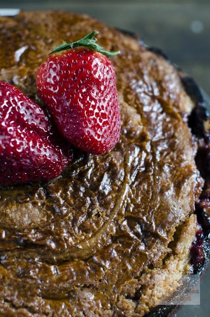 GÂTEAU BASQUE RELLENO CON FRESAS GÂTEAU BASQUE RELLENO CON FRESAS