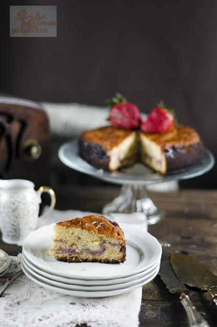GÂTEAU BASQUE RELLENO CON FRESAS GÂTEAU BASQUE RELLENO CON FRESAS