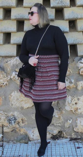 Falda Roja · Look Curvy