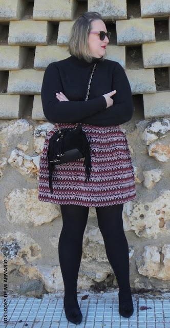 Falda Roja · Look Curvy