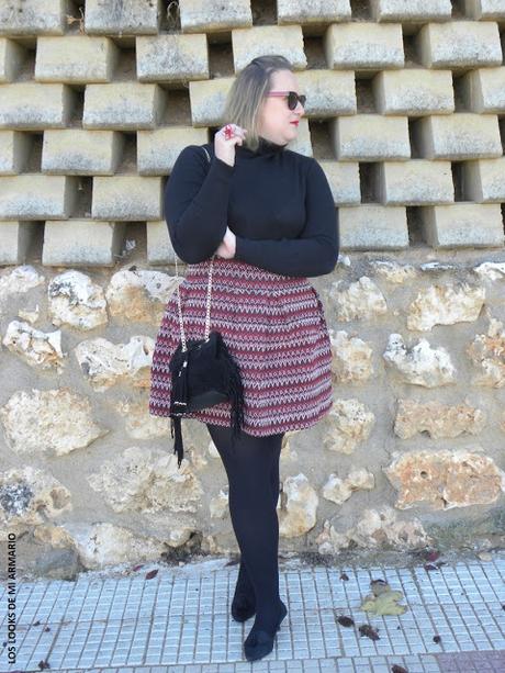 Falda Roja · Look Curvy