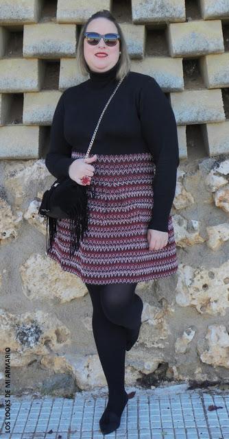 Falda Roja · Look Curvy