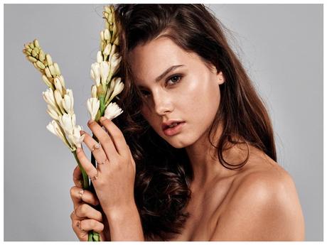Fleur by Lucy&Mui Fleur by Lucy&Mui