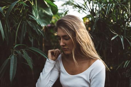 Sad, A los ojos tristes hay que hacerles menos preguntas y darles más abrazos – La Mente es Maravillosa