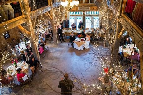 Una Boda Campestre con Tractor Incluido. Una Boda Campestre con Tractor Incluido.