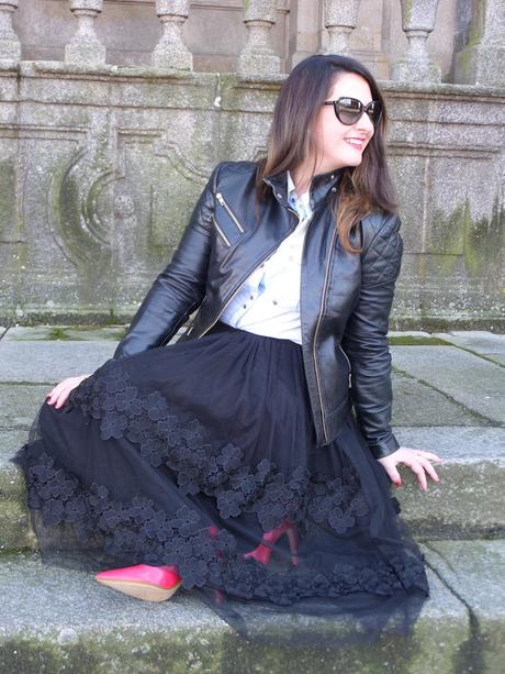 Hada skirt + Red shoes