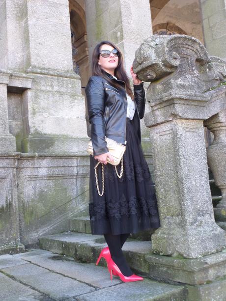 Hada skirt + Red shoes