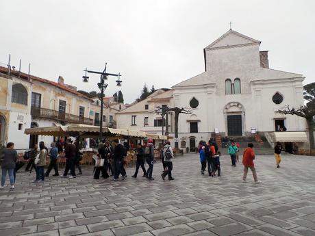 La Costa Amalfitana La Costa Amalfitana
