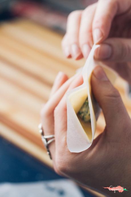 HACK: Tortellini de queso, espinacas y piñones. HACK: Tortellini de queso, espinacas y piñones.