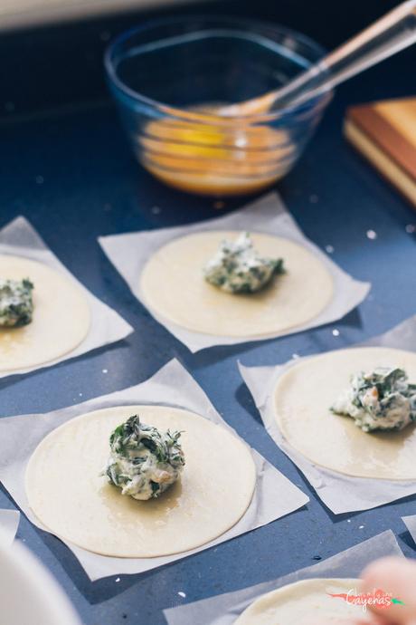 HACK: Tortellini de queso, espinacas y piñones. HACK: Tortellini de queso, espinacas y piñones.