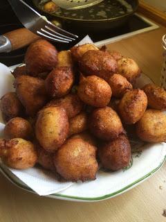 BUÑUELOS DE BACALAO, PASO A PASO