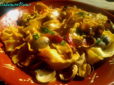 LASAGNETE EN SALSA DE BERBERECHOS ........... LASAGNETE EN SALSA DE BERBERECHOS ...........