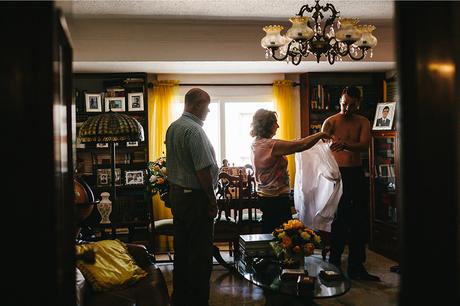 preparativos-novio-padres-fotografia-boda-zaragoza