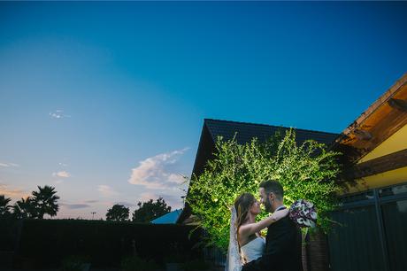 abrazo-atardecer-fotografia-boda-zaragoza