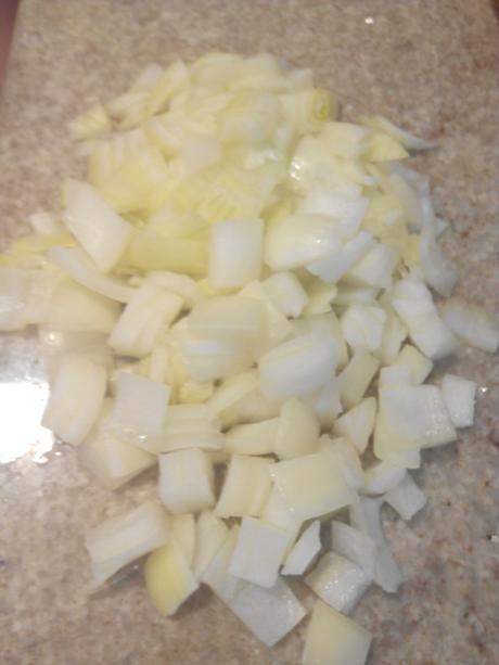 Ensaladilla campera tibia cebolla