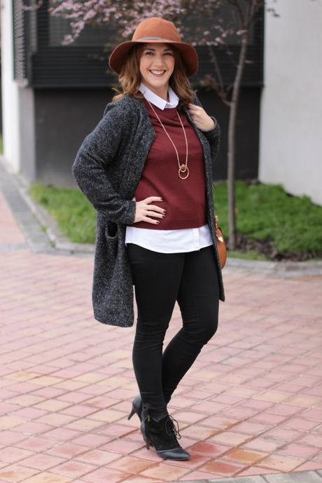 look con sombrero abrigo de felpa