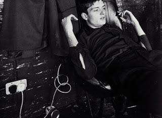 Ian Curtis: El que luchaba con su sombra Ian Curtis: El que luchaba con su sombra