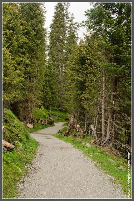 Valle de Stubai - Grawa wasserfall Austria