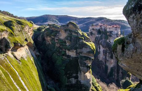 Meteora, monasterios colgados y vida más allá de las nubes