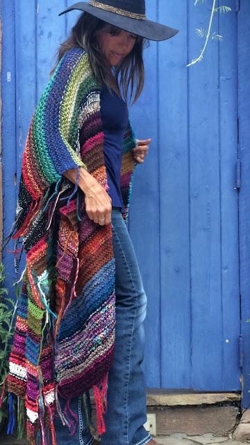 2449.- Se lleva el estilo Folk 2449.- Se lleva el estilo Folk