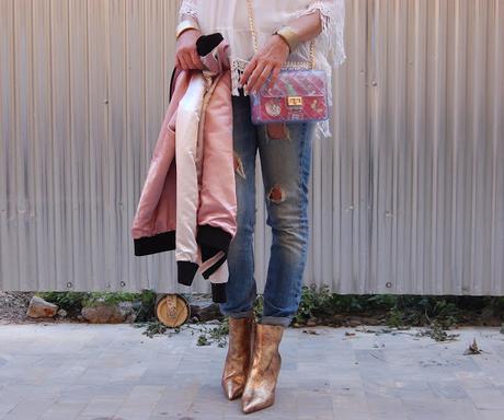 bOMBER + bOHO + cHANELERO + gOLD #nOUNIFORMES bOMBER + bOHO + cHANELERO + gOLD #nOUNIFORMES