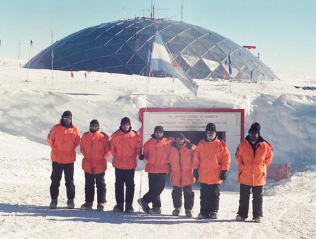 EXPEDICIONES ARGENTINAS AL POLO SUR