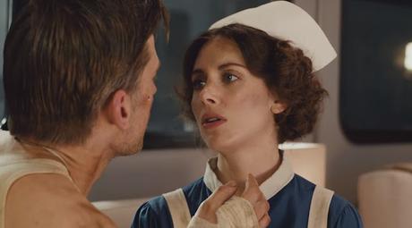 Alison, Nikolaj y Cookie Monster en los nuevos comerciales de Apple Alison, Nikolaj y Cookie Monster en los nuevos comerciales de Apple