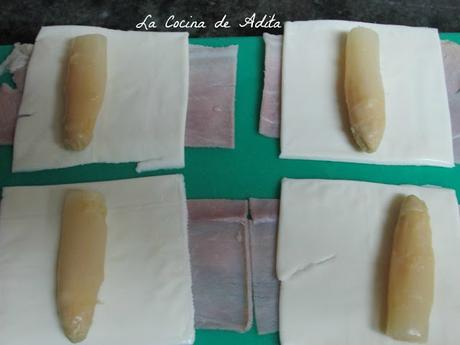 Flamenquines de espárragos Flamenquines de espárragos