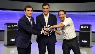 CONDENADOS A ENTENDERSE CONDENADOS A ENTENDERSE