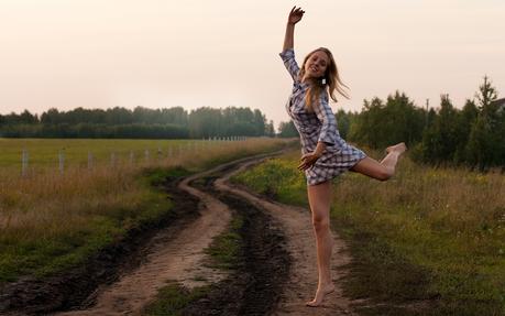 ¿Cómo ser una chica irresistiblemente atractiva en 8 pasos? ¿Cómo ser una chica irresistiblemente atractiva en 8 pasos?